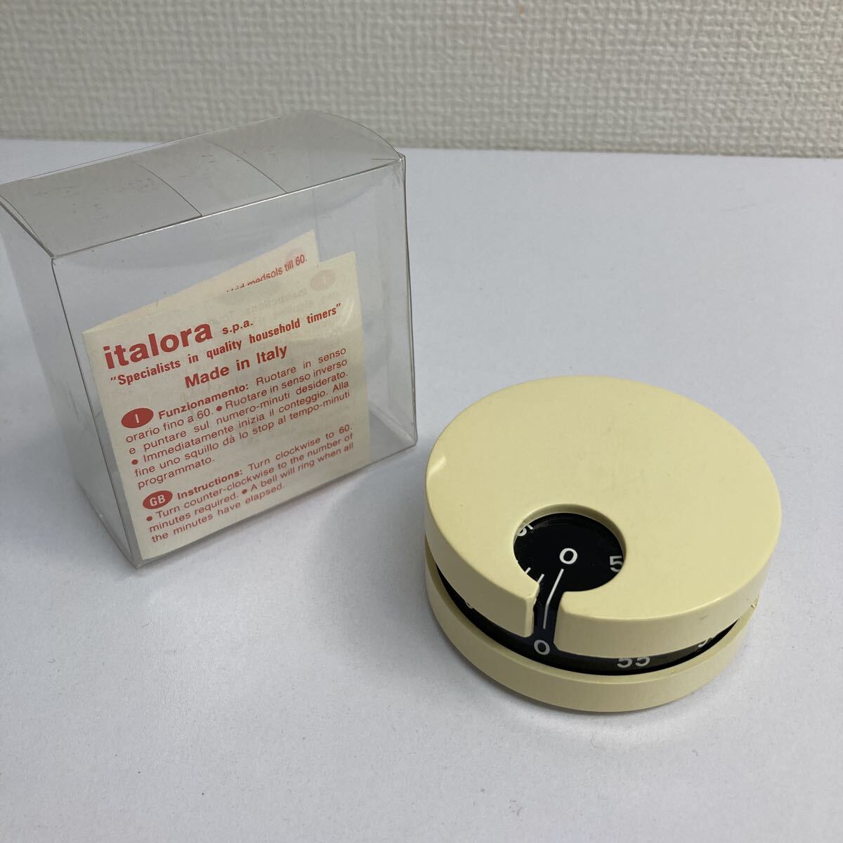 【2435】キッチンタイマー テラヨン 白（リチャード・サッパーデザイン）1970年代　ヴィンテージ　レア品　現状での出品です。