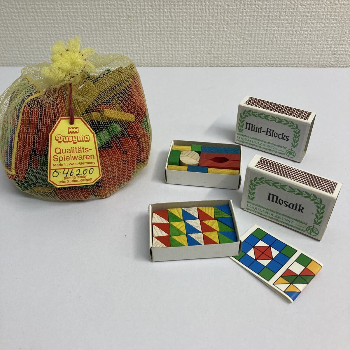 【2438】Dusyna 『村のセット』＆ Loquai Holzkunst 『Ｍini-Blocks』ドイツ製 ミニ積み木　セットでの出品