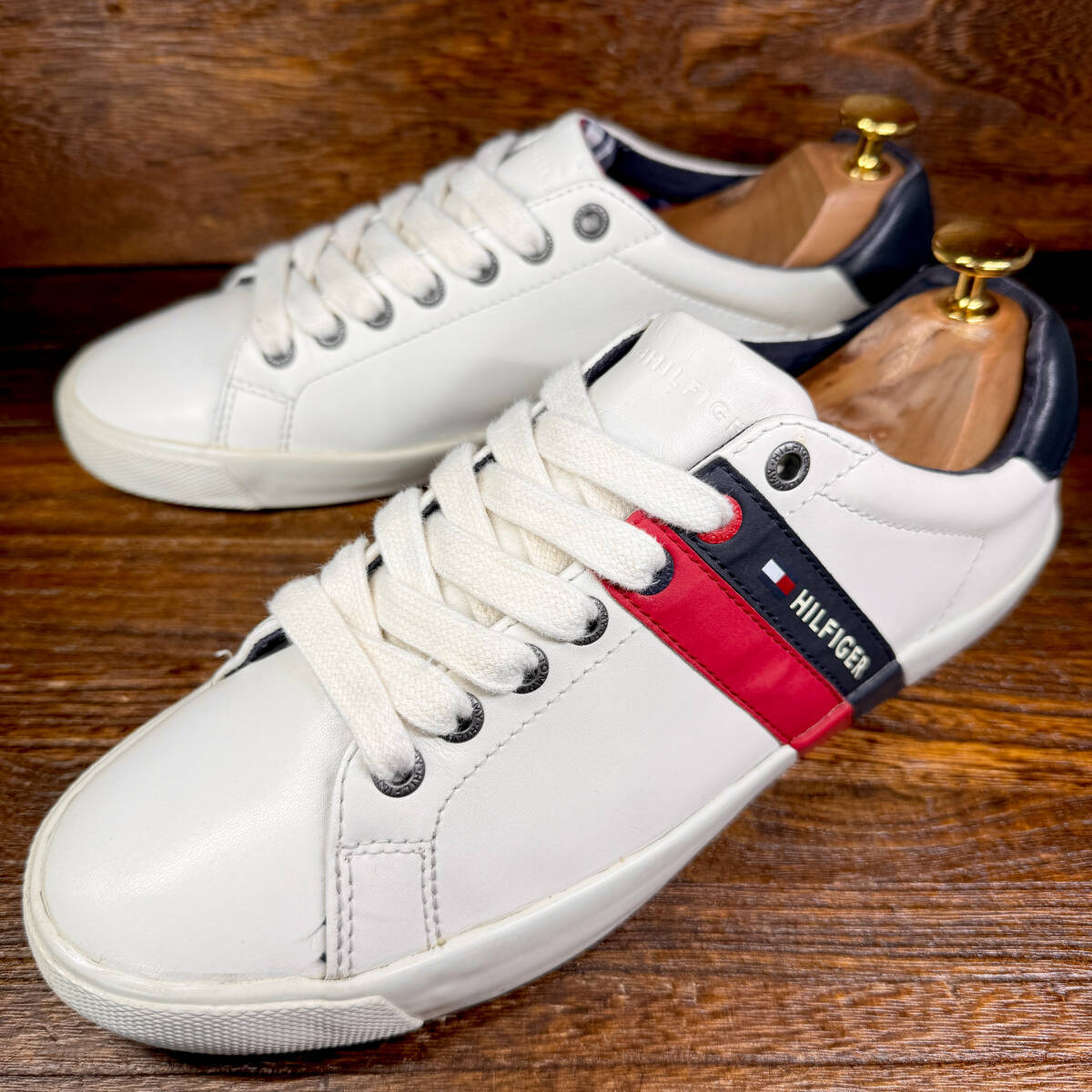 ◆TOMMY HILFIGER◆トミーヒルフィガー 25.0cm スニーカー 白 ホワイト メンズ 靴 中古 宅急便 即決