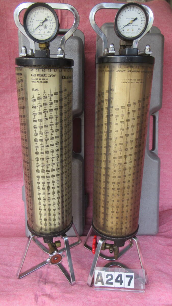 ◆◇[A-247] Dial-a-Charge CHARGING CYLINDER (ケース付き) 2台まとめ売り◇◆