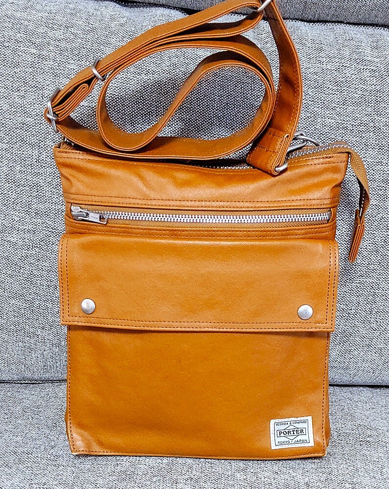 RT31/PORTER ポーター　フリースタイル　ショルダーバッグ　キャメル色
