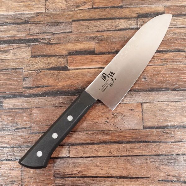 関孫六 三徳包丁 研ぎ済 わかたけ 万能包丁 ステンレス Wakatake 170mm