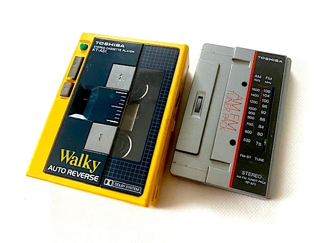 TOSHIBA 東芝 Walky KT-AS1 ウォーキー オートリバースモデル ラジオ内蔵 イエロー レアカラー