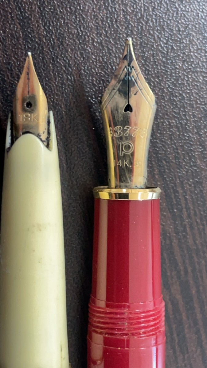 1円〜 万年筆2本　18k 14k 筆記用具 文房具 ペン先 ゴールド　K302P
