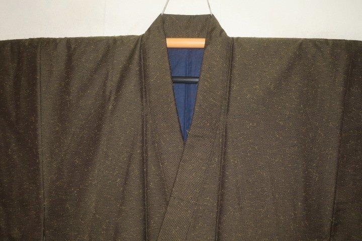 弐11615 本絹西陣織京紬綾織 男着物 裄68丈147К金茶色ひげ紬 カッコイイ着物だけシリーズ 極美品