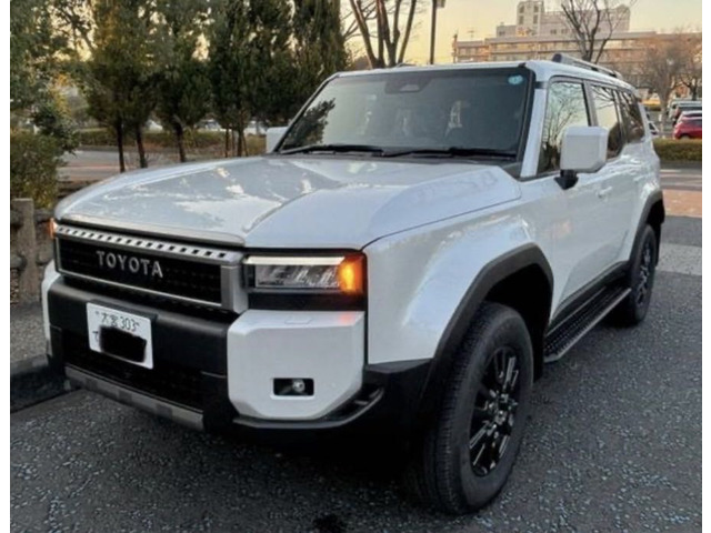 令和8 ランドクルーザー250 2.7 VX 4WD LEDヘッドライト 純正ナビ 全周囲カメラ サンルーフ パワーバックドア 革シート