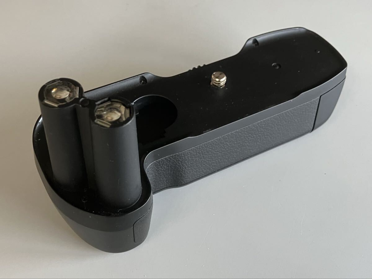 【動作OK】ニコン　Nikon MB-16 (F80用単3バッテリーグリップ)