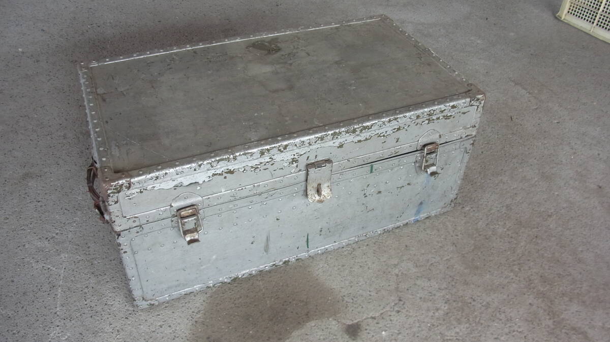 米軍　放出？　アルミ梱包箱　ヴィンテージ