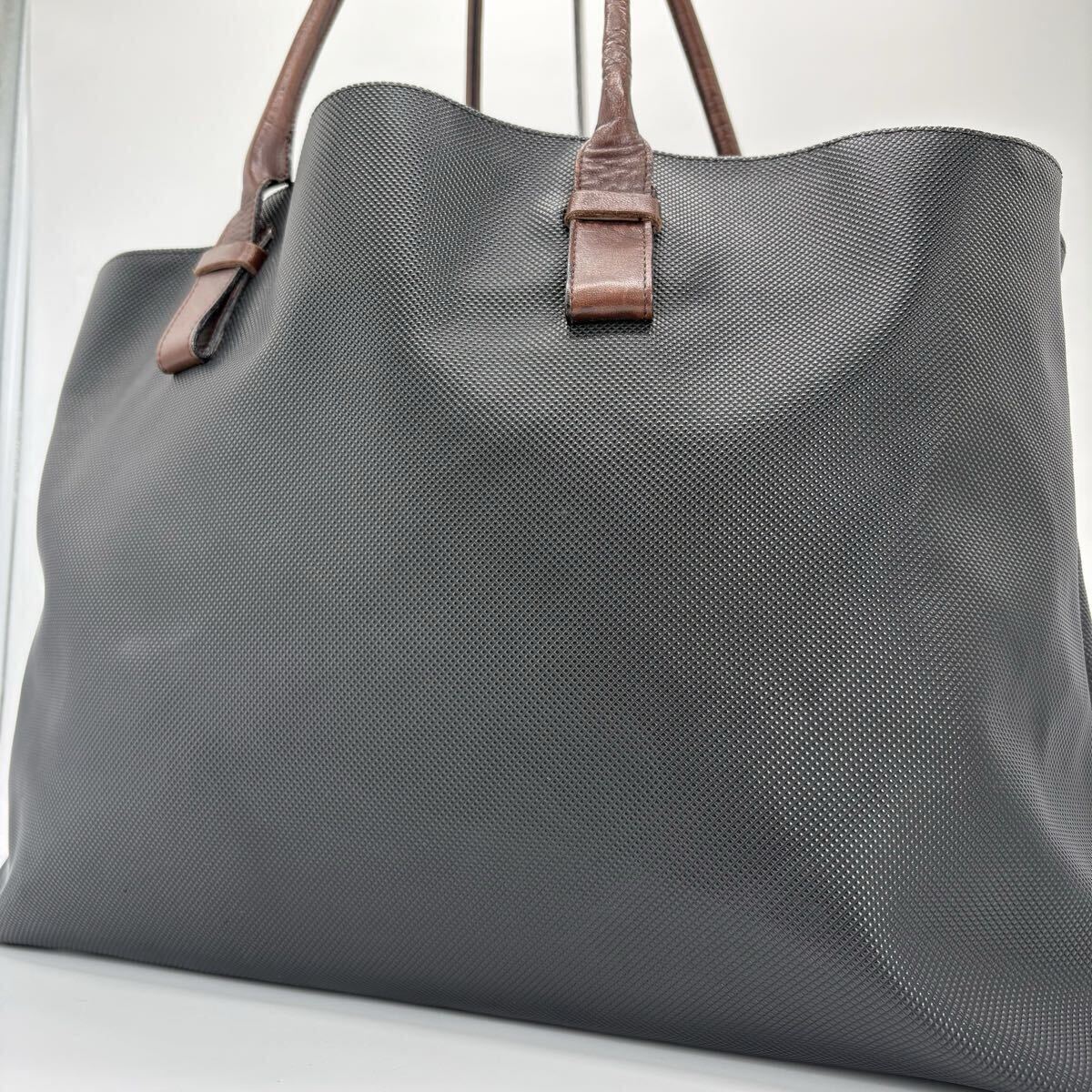 A4収納/肩掛け/大容量 BOTTEGA VENETA トートバッグ ビジネス ブリーフケース マルコポーロ PVC レザー 多収納 メンズ ブラック 黒 茶
