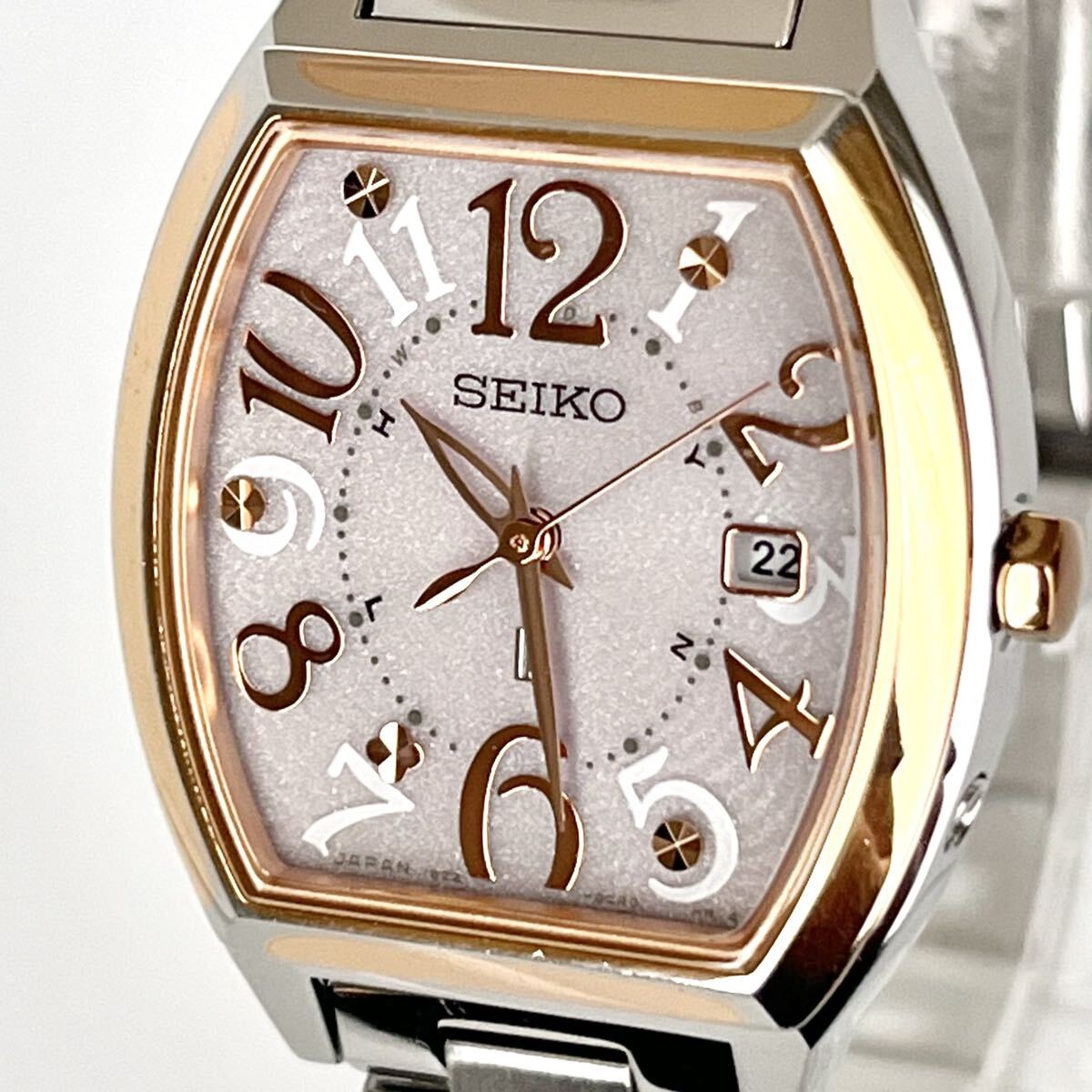 【稼働】磨き済み セイコー SEIKO ルキア LUKIA レディース 腕時計 電波ソーラー 美品 ピンクシルバー文字盤 ゴールド s2358