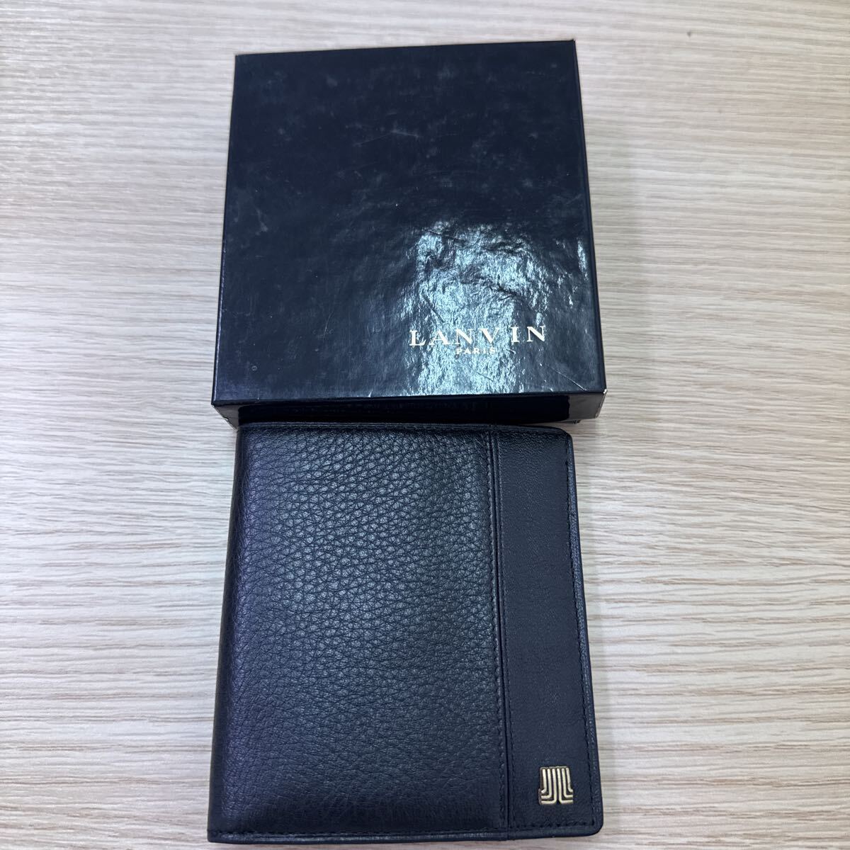 新品未使用・箱付き】LANVIN ランバン JLロゴ ブラック レザー 二つ折り財布 ウォレット 黒 メンズ レディース