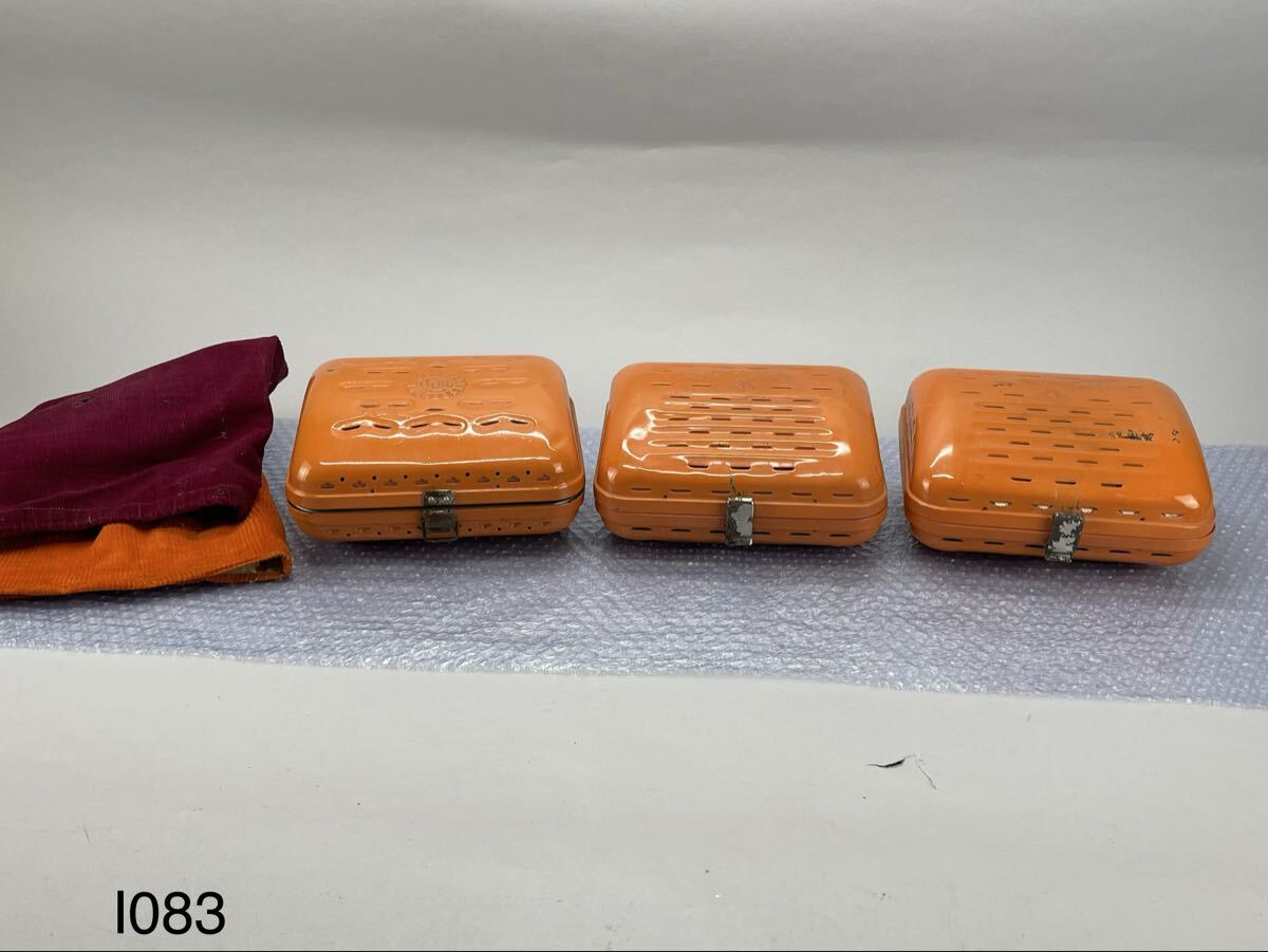 庄梅I083-100 豆炭あんか　昭和レトロ　防寒　暖房器具　キャンプ　アウトドア　古道具　3個まとめて