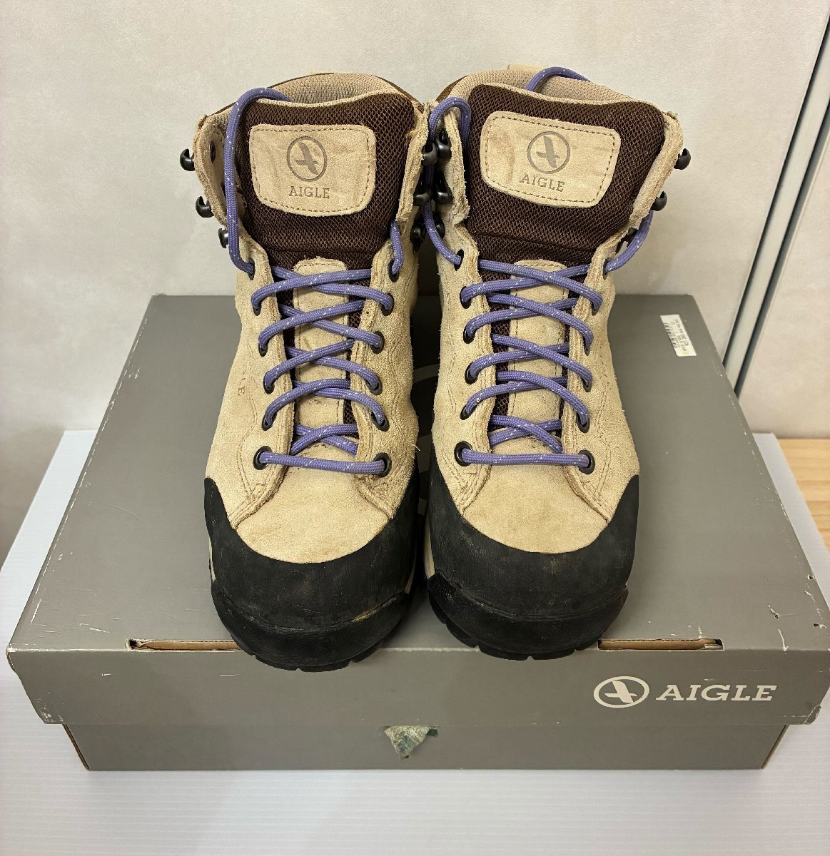【597_84114】1円～ AIGLE エーグル トレッキングブーツ 登山靴 レディース スエード ビブラムソール サイズ37 23cm相当 中古品 箱付き