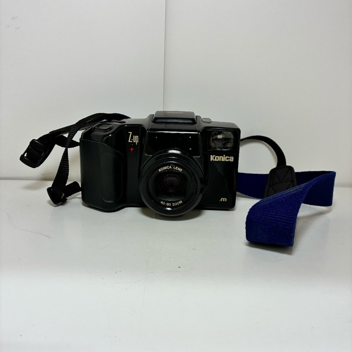 【571_72046】Konica コニカ コンパクトフィルムカメラ Z-up 80 40mm-80mm ストラップ付 ※一部剥がれあり ※動作未確認 ジャンク扱い 60