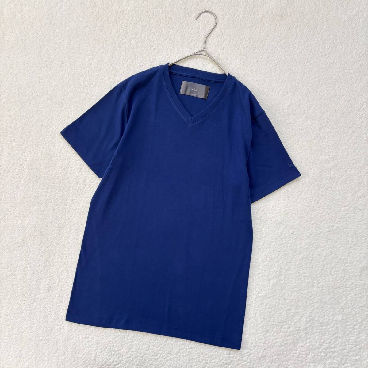 wjk ダブルジェイケイ 綿混 ロゴ入り シンプル ブルー Vネック 半袖 シャツ カットソー メンズ トップス ｗｊｋ サイズS
