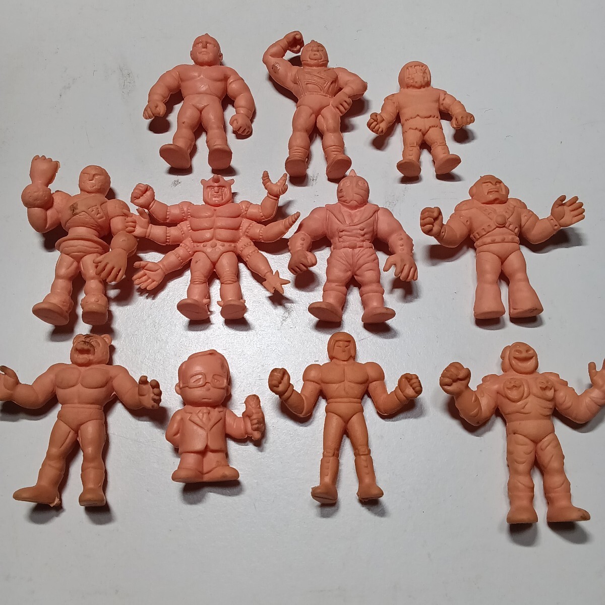 キン肉マン キン消し レトロ キンケシ 当時物 肌色 フィギュア　まとめて１１体　中古品　汚れ有り　現状渡し