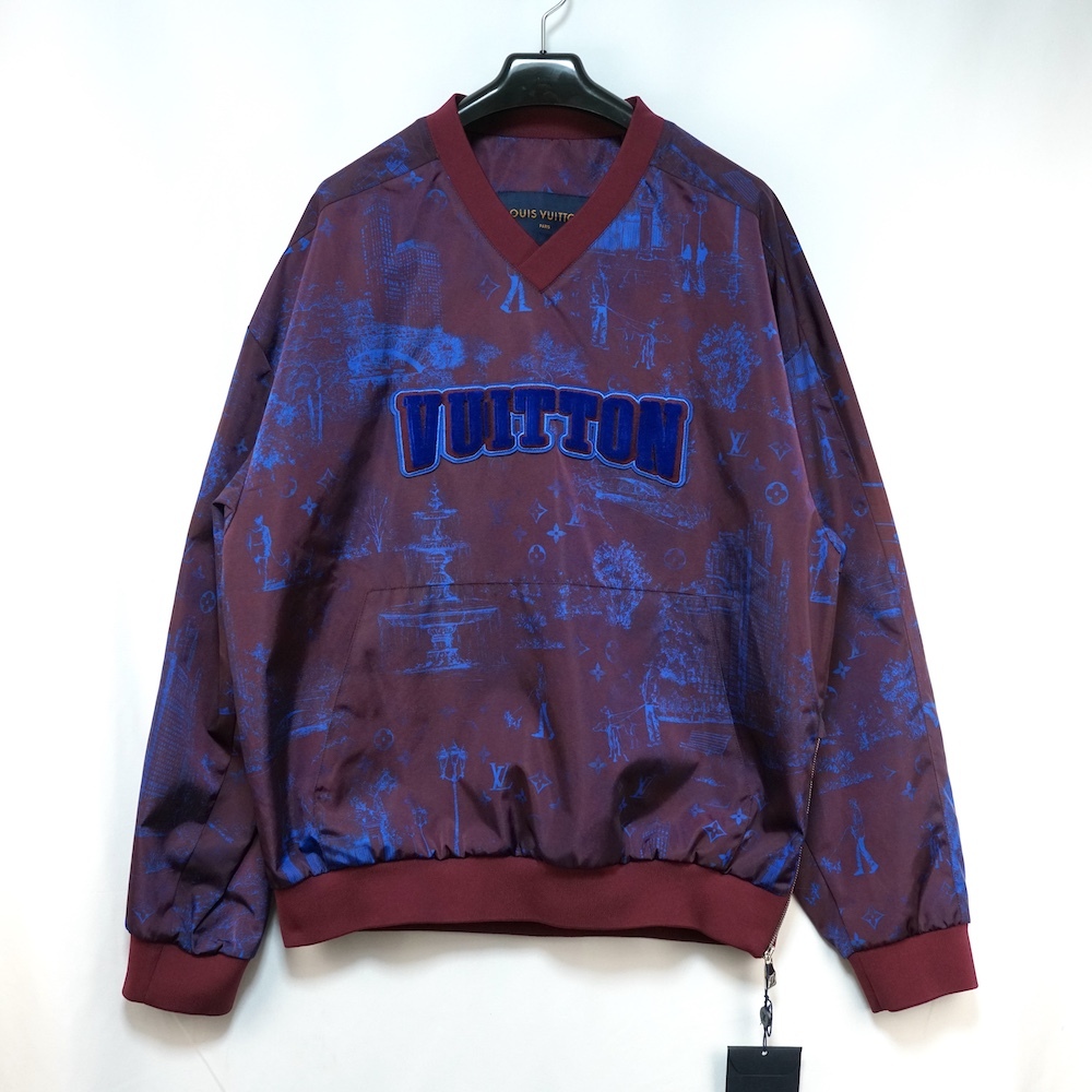 25SS LOUIS VUITTON ルイヴィトン VUITTON ロゴ プリント ナイロン プルオーバー バーガンディー 48サイズ RM251MM RBL HSB14W