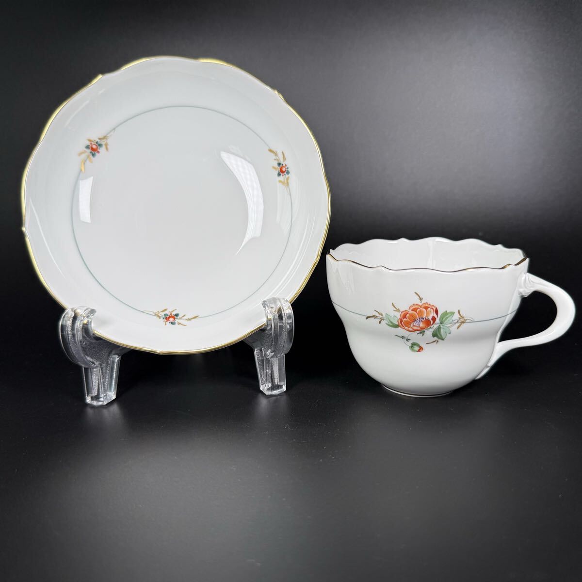 未使用 マイセン 金彩 キンポウゲ コーヒーカップ＆ソーサー1客、1級品