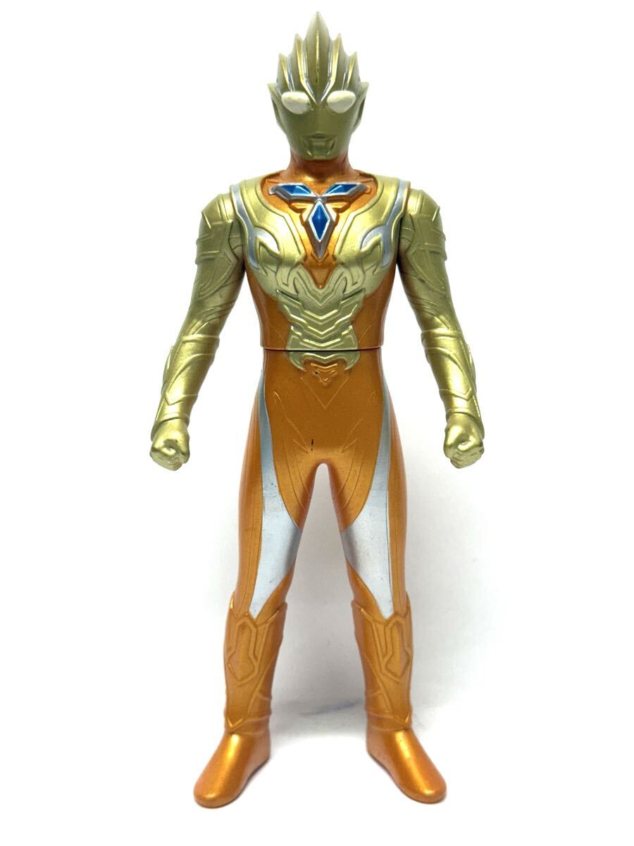 希少　ウルトラマントリガー　グリッタートリガーエタニティ　ソフビ　フィギュア