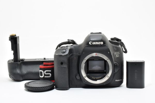 ★良品★キヤノン Canon EOS 5D MarkⅢ BG-E11 ♯1704