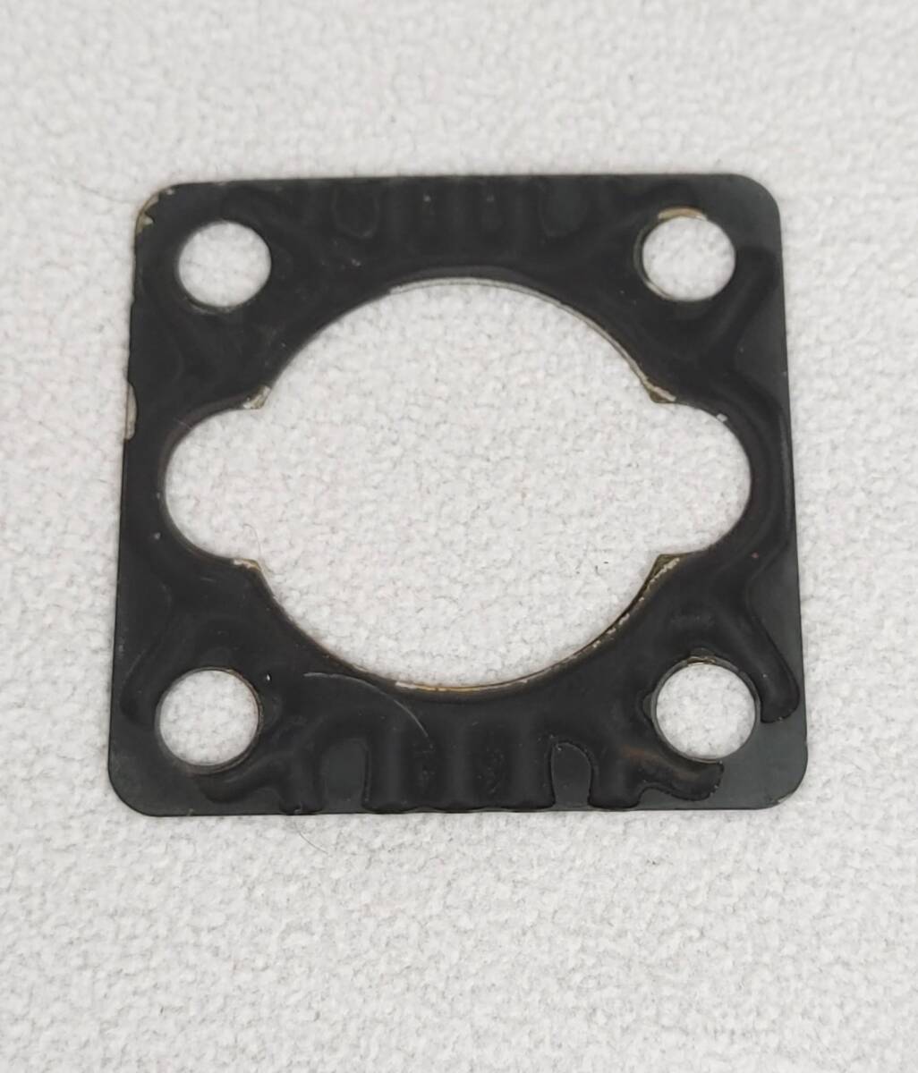MAX エアーコンプレッサーAK-HL1210E用部品　シリンダシール①