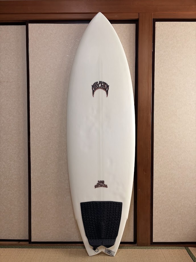 新古美品！LOSTサーフボード PISCES 5’11” LIGHT SPEED 2