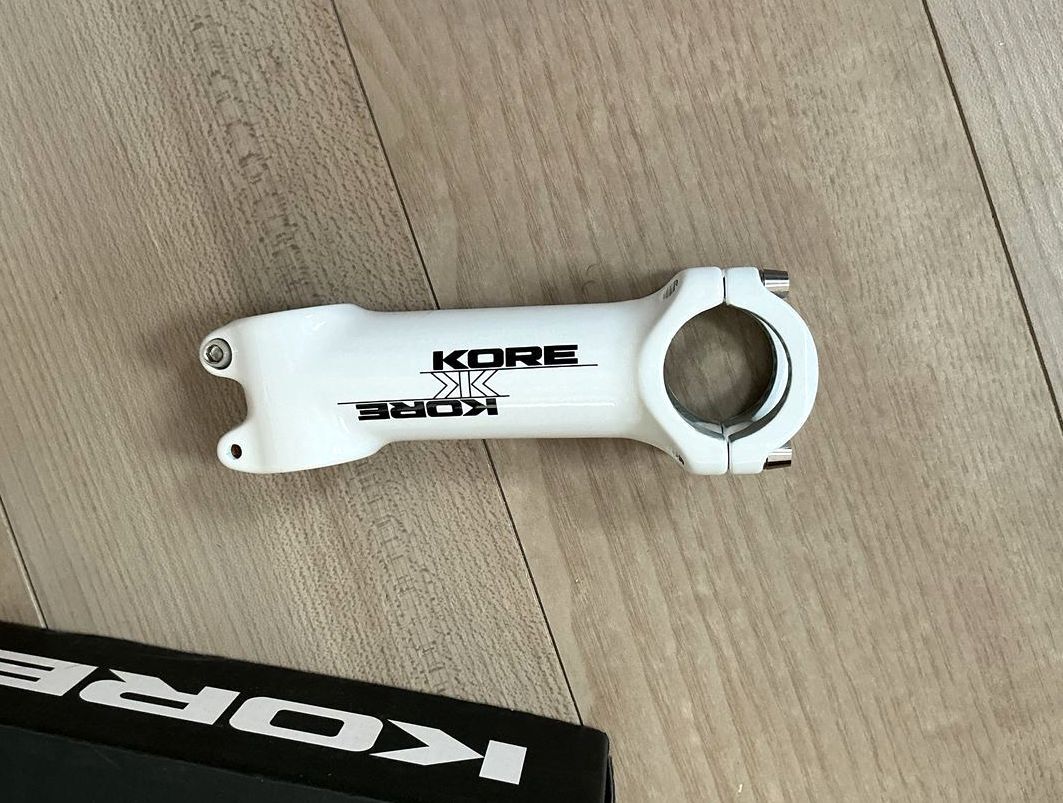 ★1点のみ 未使用 KORE XCDステム 110mm 31.8mm 6° OS ホワイト 即決