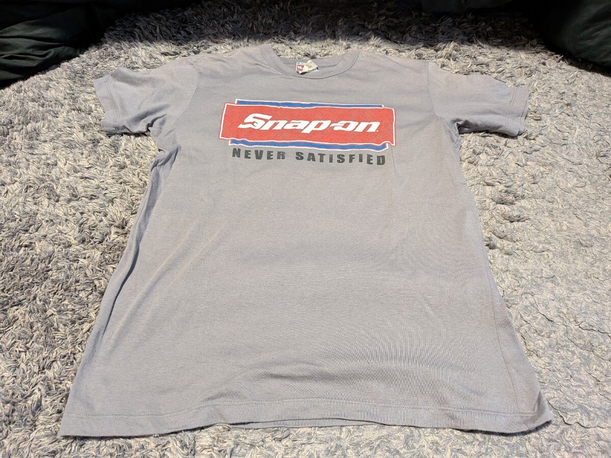 Mighty Fineブランド　Snap-on（スナップオン）のヴィンテージTシャツ　古着