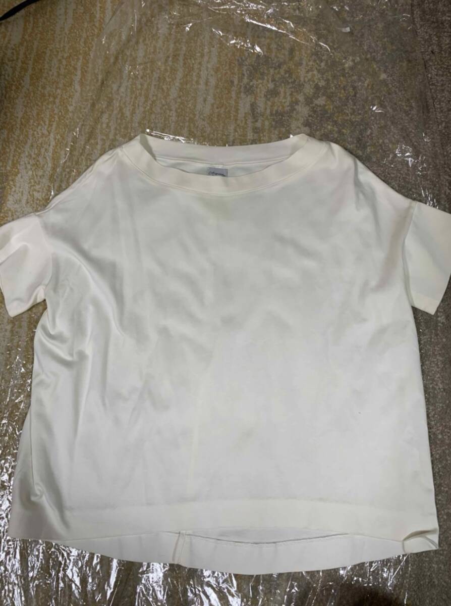 ストラスブルゴ　カットソー　ゆったり白Tシャツ　M