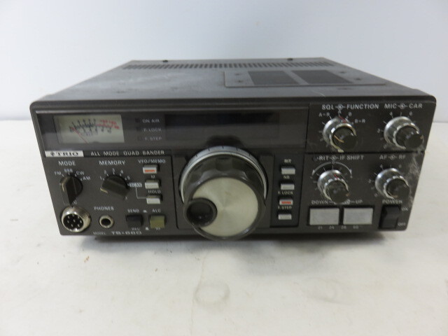 ＴＲＩOトリオ アマチュア無線通信機 TS-660 通電など詳細不明