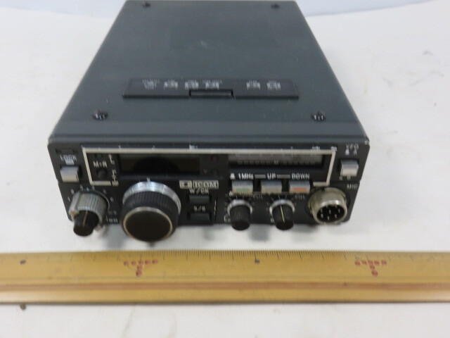 ICOM製　 IC-120 本体のみ　通電有り