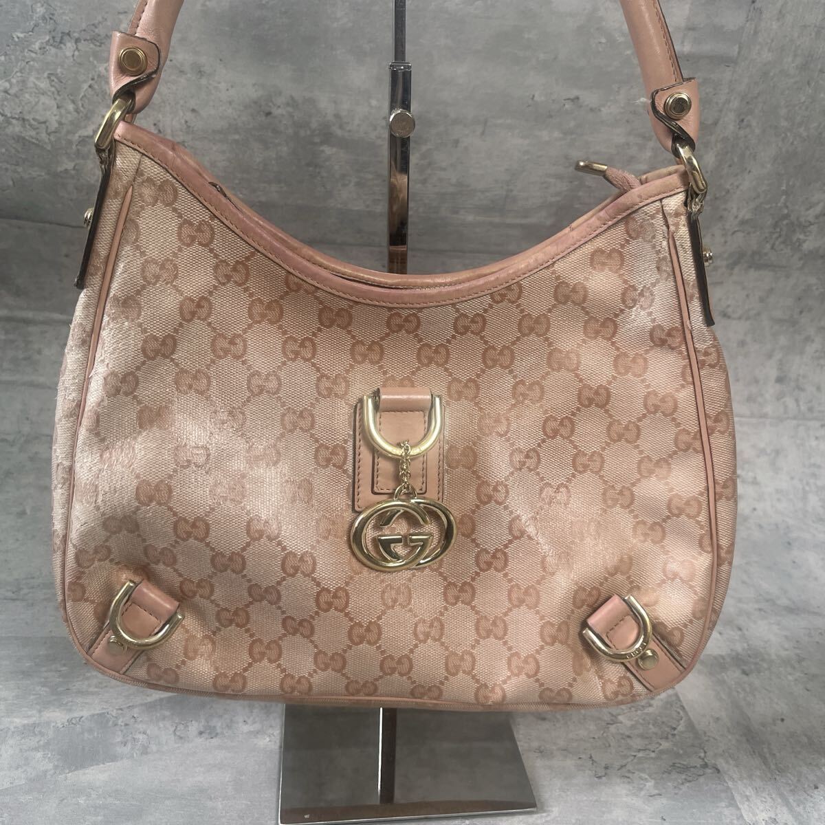 【良品】 GUCCI グッチ アビー ワンショルダーバッグ GGクリスタル GG柄 レザー ショルダーバッグ インターロッキング チャーム