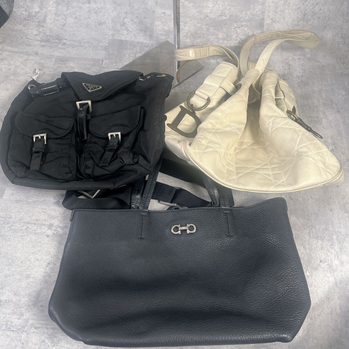 良品 PRADA プラダ Christian Dior ディオール Salvatore Ferragamo フェラガモ バッグ まとめ 3点 セット リュック キルティング 巾着
