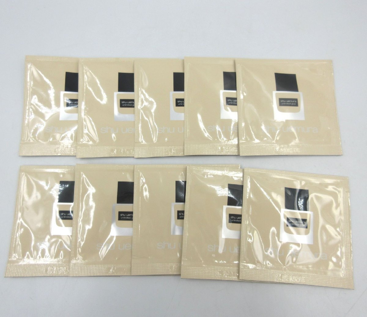 ★◇ shu uemura シュウウエムラ アンリミテッド グロー フルイド 674 ライトシェル ファンデーション SPF18 PA+++ 1ml×10包 未使用品