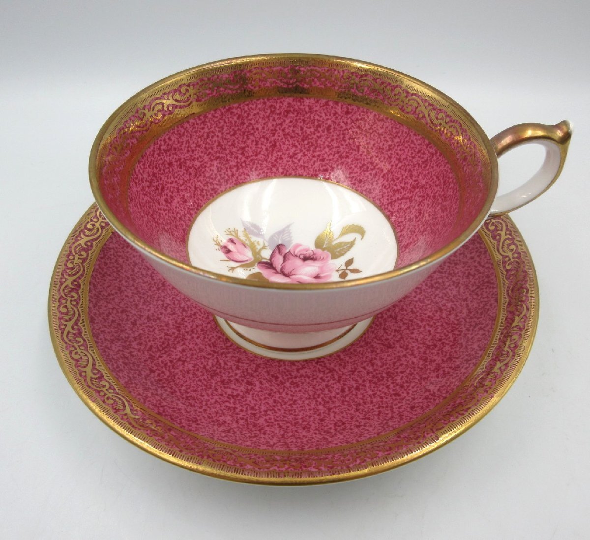★◇ AYNSLEY エインズレイ ティーカップ＆ソーサー 金彩 ピンクローズシリーズ 中古品