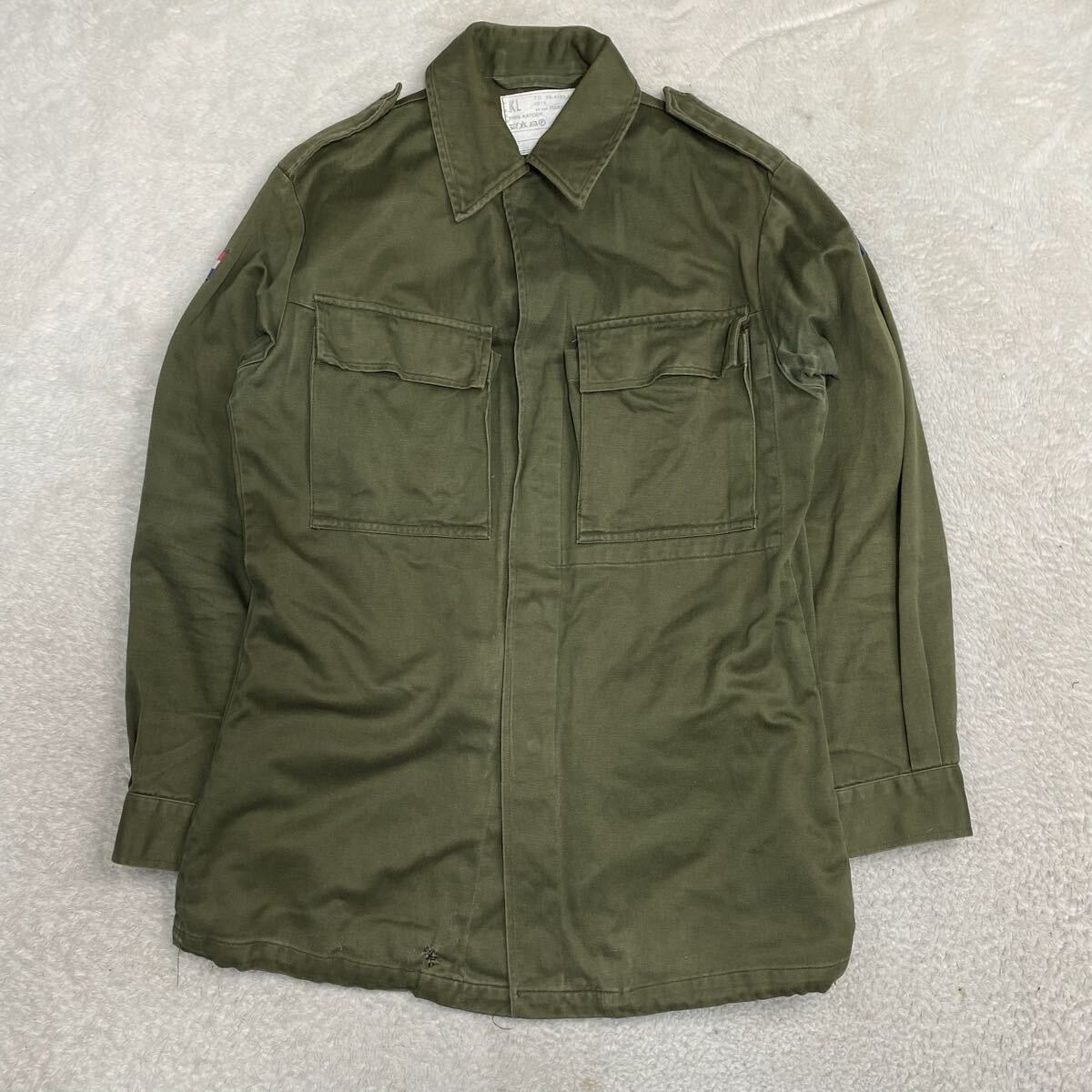 70s80s オランダ軍　実物　ビンテージ　ユーティリティシャツジャケット　KL 古着　ミリタリー　軍物　88 カーキ　 フィールドジャケット