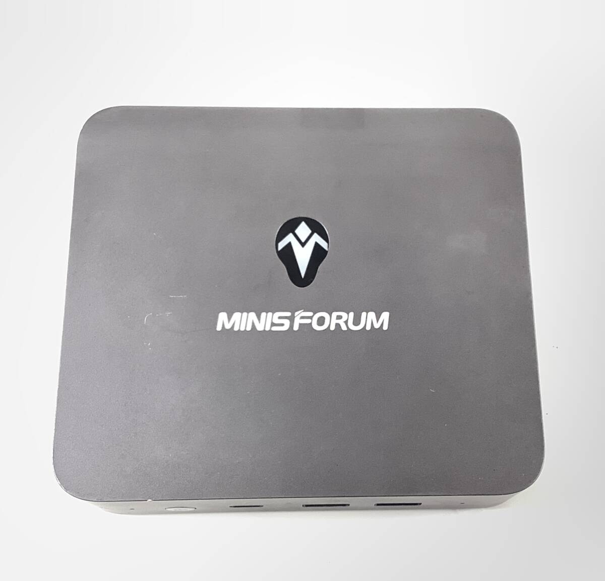 K8052138 MINISFORUM X35G ミニコンピューター 1点(CPU i3-1005G1/メモリ 16GB 3200MHZ)【通電OK、AC欠品】