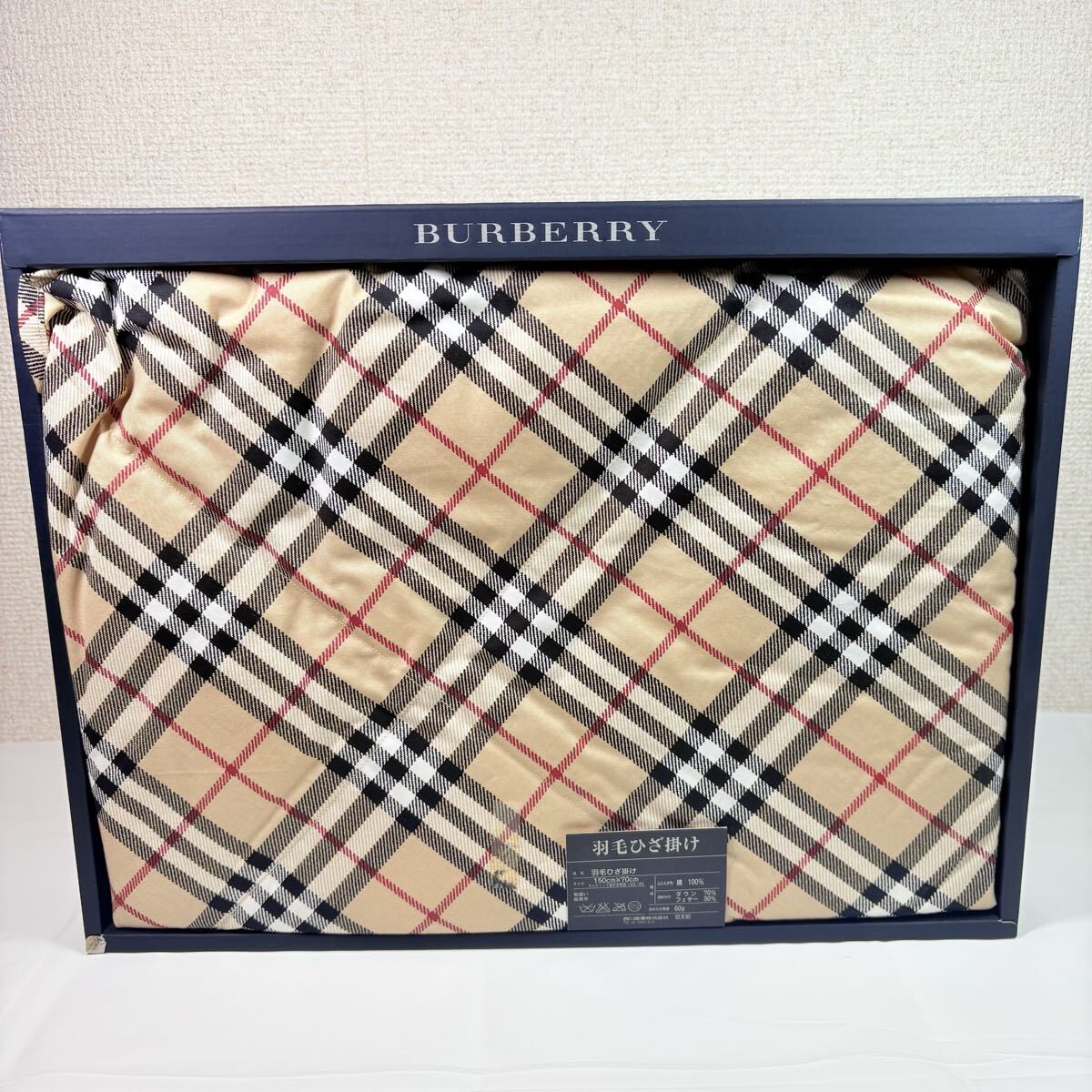 未使用品　BURBERRY バーバリー　羽毛ひざ掛け　ノバチェック　ベージュ　150×70cm 西川産業　日本製