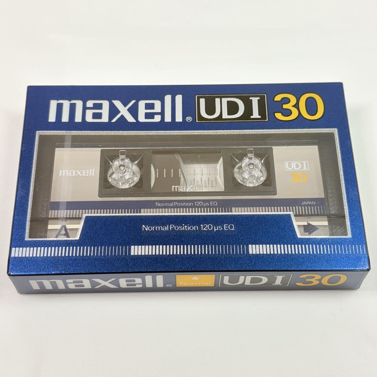 未開封品　maxell UDI 30 カセットテープ　記録媒体　レトロ　当時物　マクセル