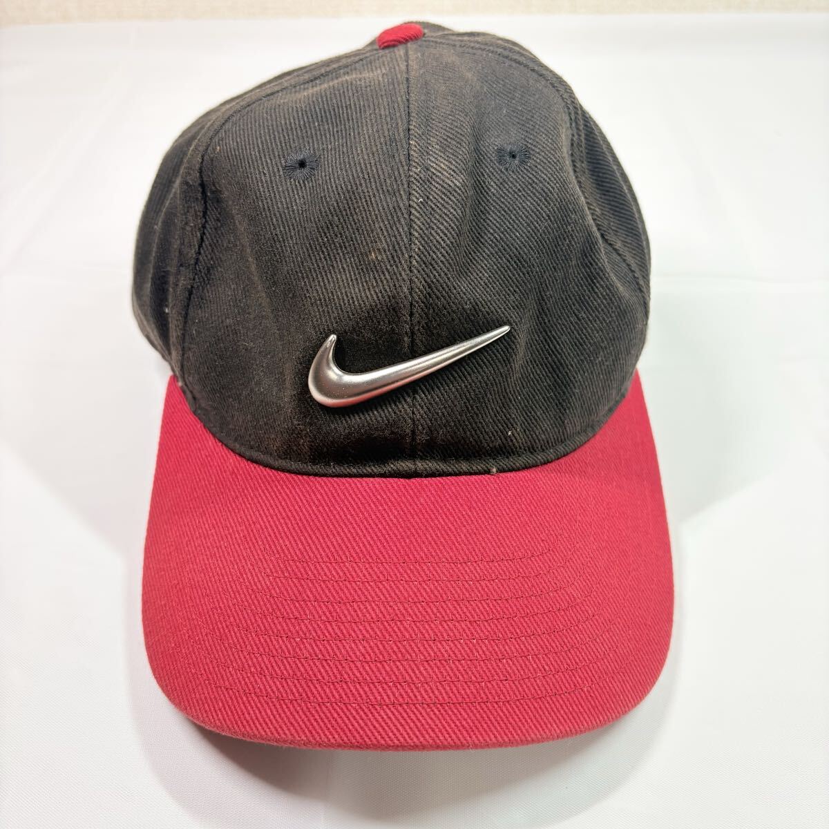 90s old nike ナイキ　メタルロゴ キャップ フリーサイズ　古着　中古 