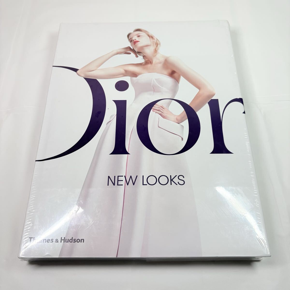 未開封品　シュリンク付き　Dior New Looks ディオール　本