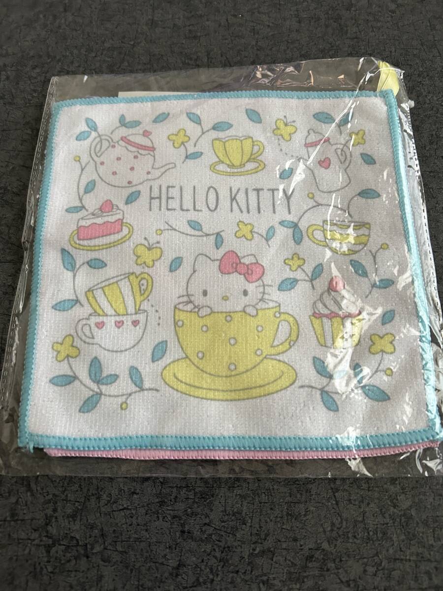 〔新品・未開封〕ハローキティ　ミニタオル　2枚入り