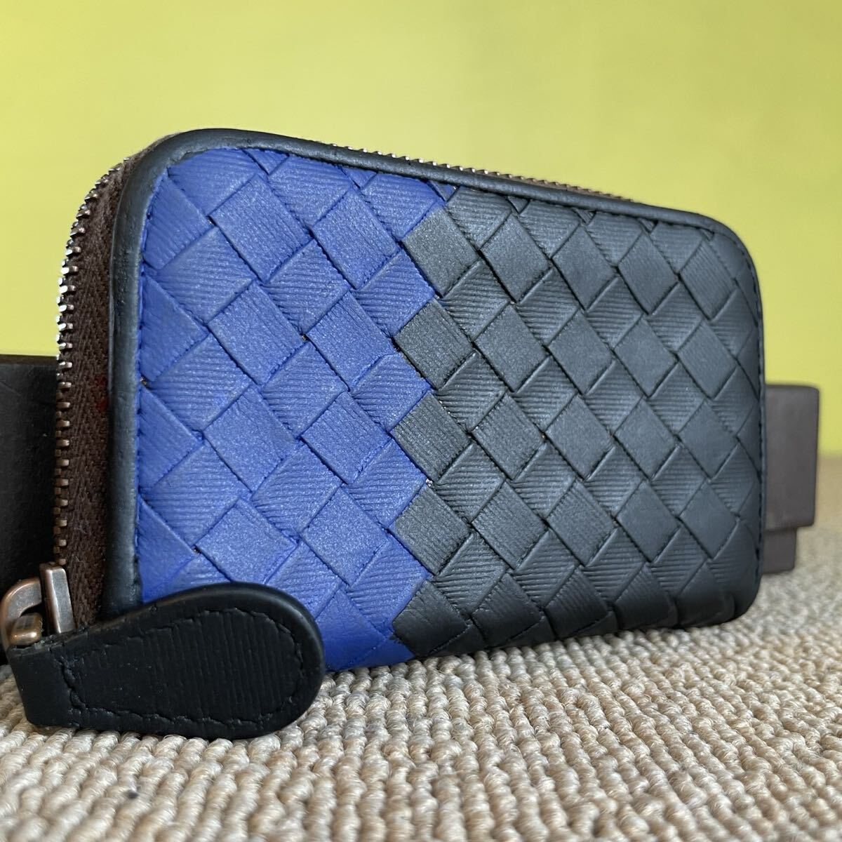 一円　美品 BOTTEGA VENETA ボッテガヴェネタ イントレチャート レザー コインケース 財布　コンパクトウォレット