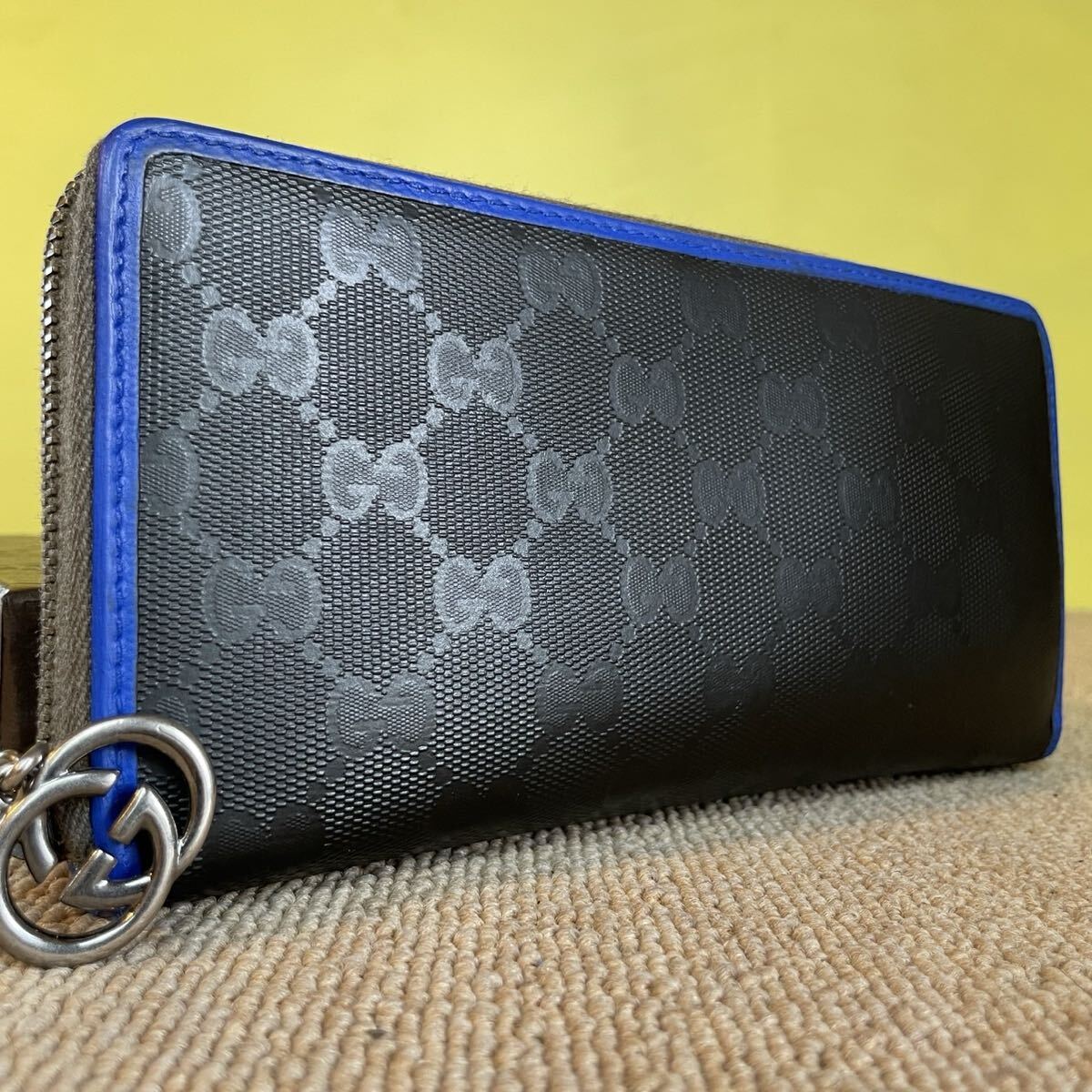 一円　美品 GUCCI グッチ インプリメント　長財布 マーモント レザー ラウンドファスナー ブラック 黒 シマ