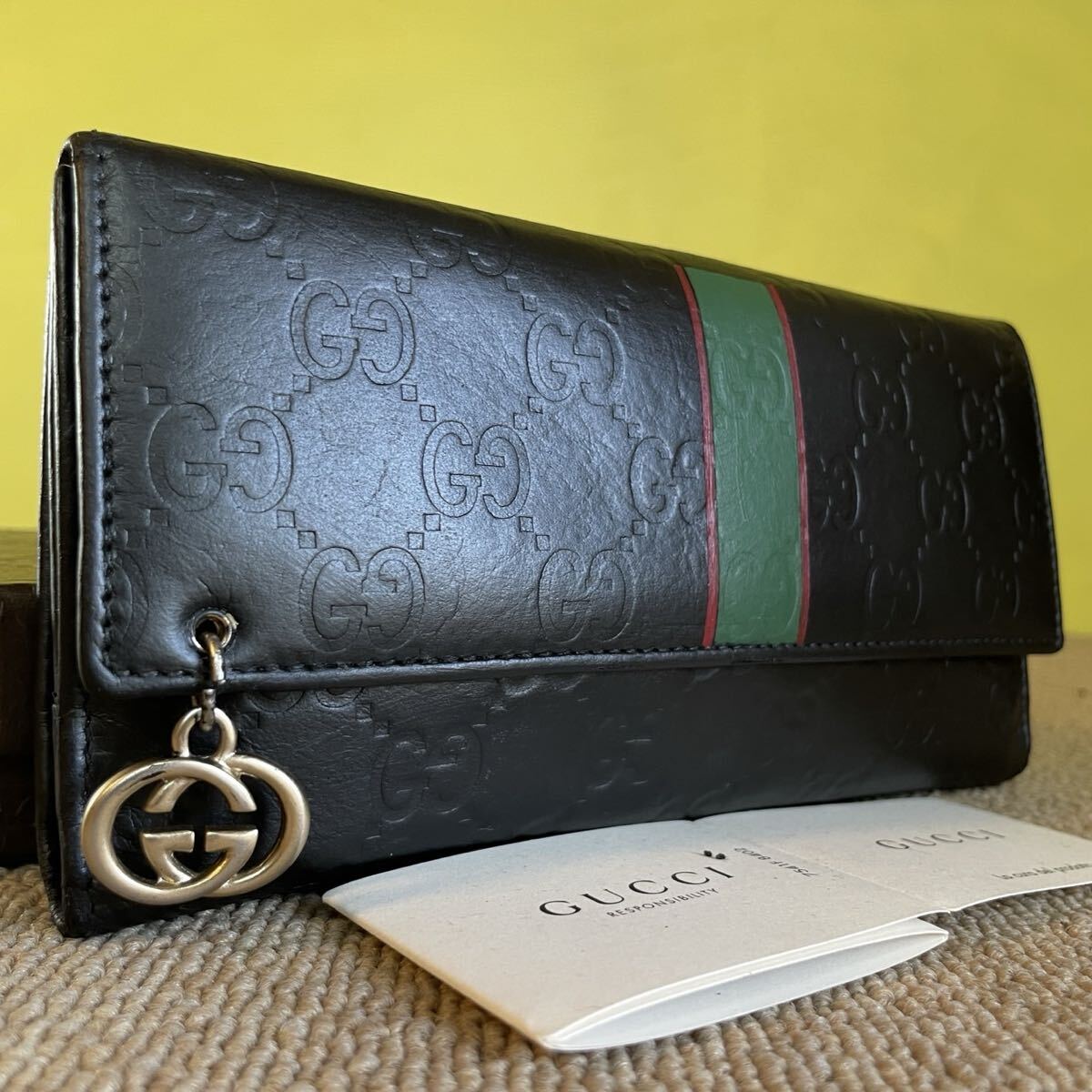 一円　美品 GUCCI グッチ マーモント レザー ブラック 黒 シマ 長財布　ロングウォレット　二つ折り　