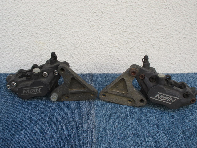 ZXR750？　ZXR400？　ニッシンレーシングキャリパー