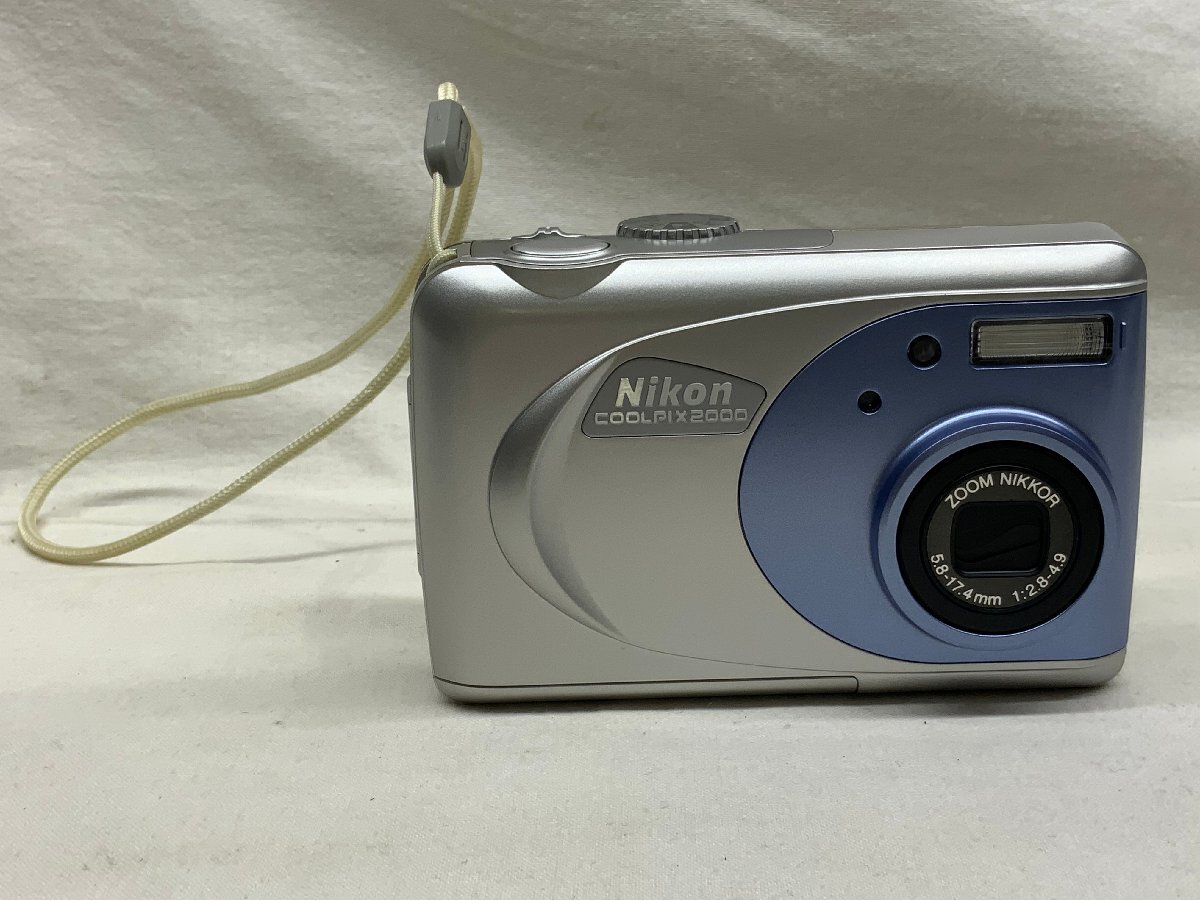 動作確認未確認/中古/ジャンク/保管品　NIKON 　COOLPIX2000 コンパクトカメラ デジカメ