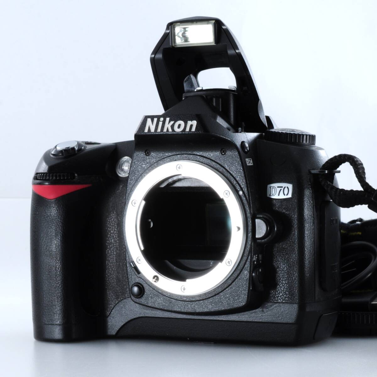 お値下げ開始【ニコン】Nikon D70 デジタル一眼レフカメラ バッテリー 充電器付き 動作良好 #R512a