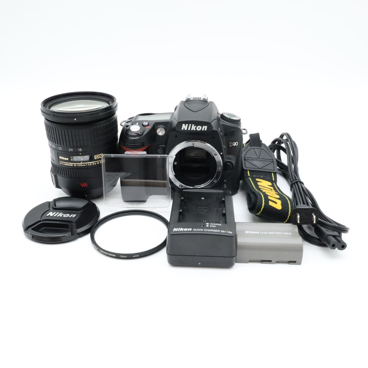 Nikon D90 AF-S DX 18-200mm VR ボディ デジタル一眼レフ レンズキット 動作確認済 ニコン #S021004