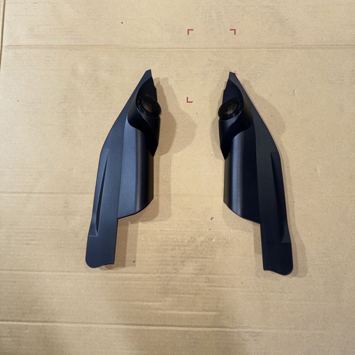 Pioneer carrozzeria ハイエース専用 トゥイーター取付キット UD-K304 仮付けのみの美品！